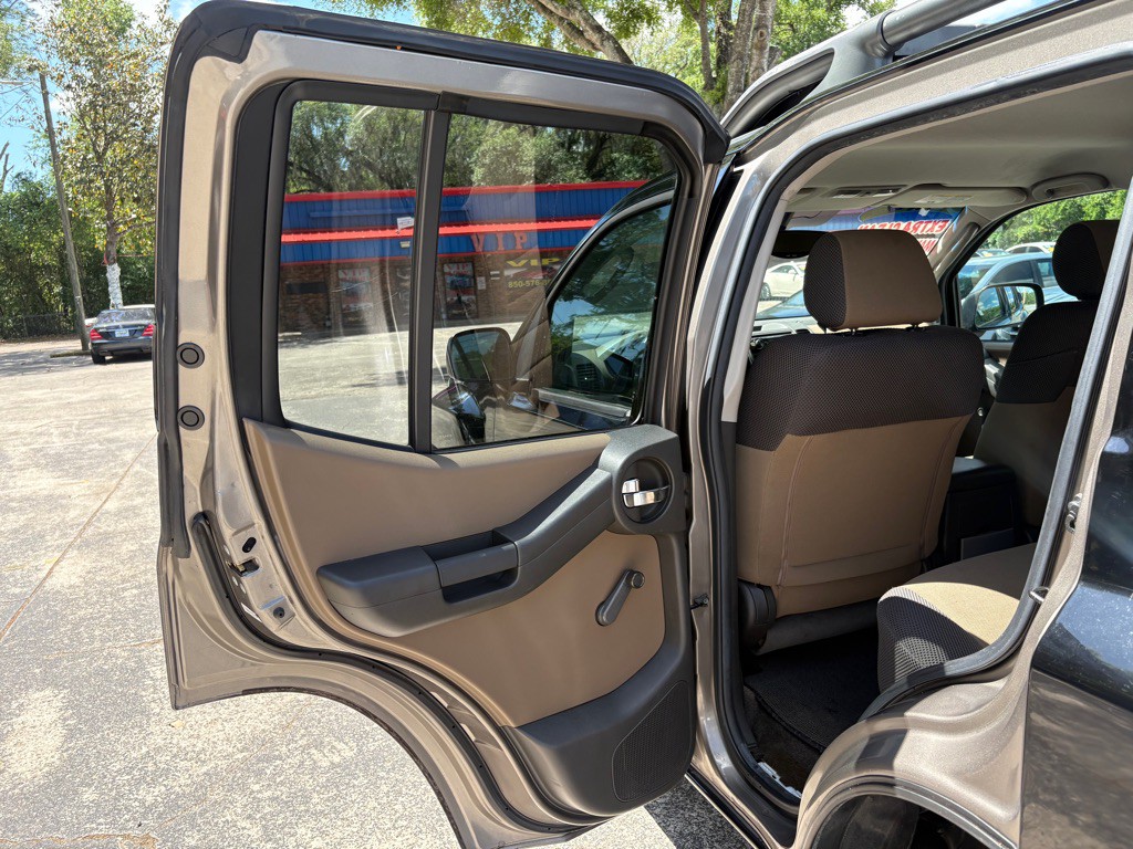 2005 Nissan Xterra Image 16