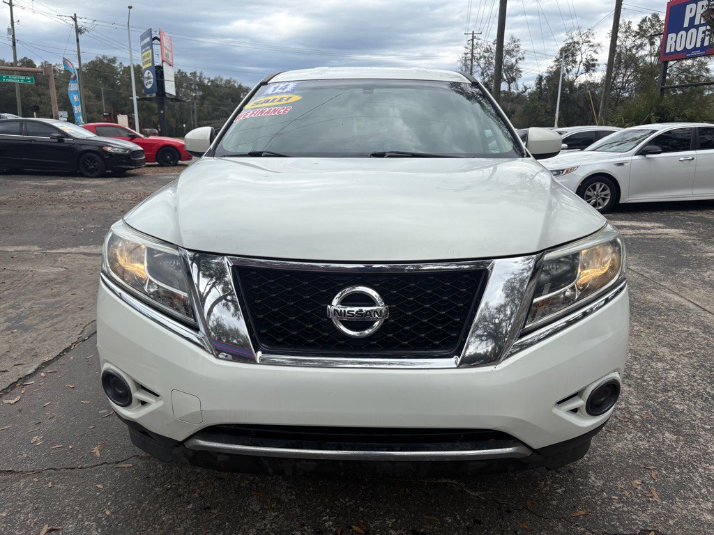 2014 Nissan Pathfinder Image 8