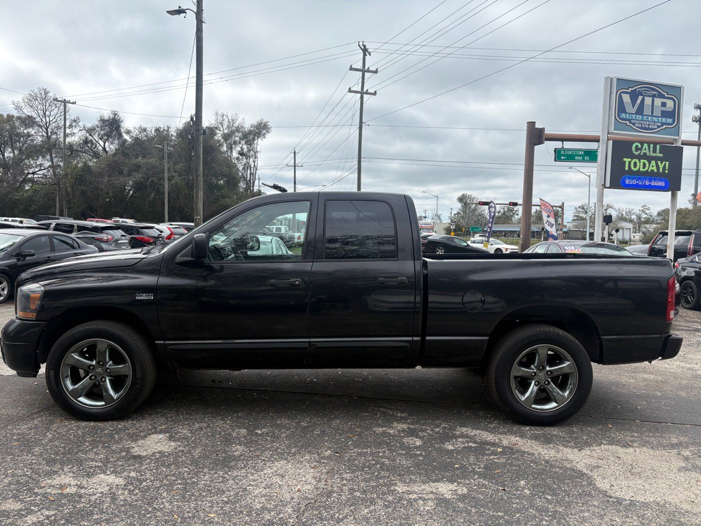 2006 Dodge Ram 1500 Image 2