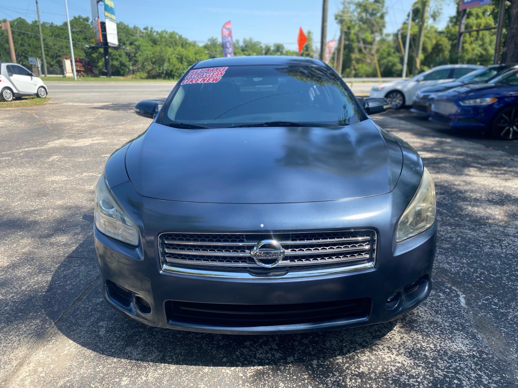 2010 Nissan Maxima Image 8