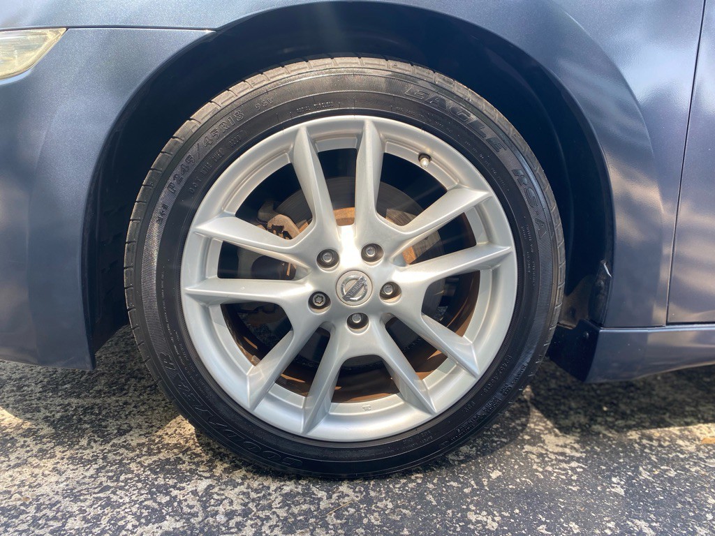 2010 Nissan Maxima Image 9