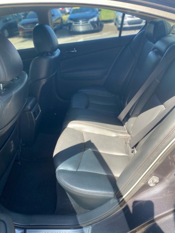 2010 Nissan Maxima Image 14