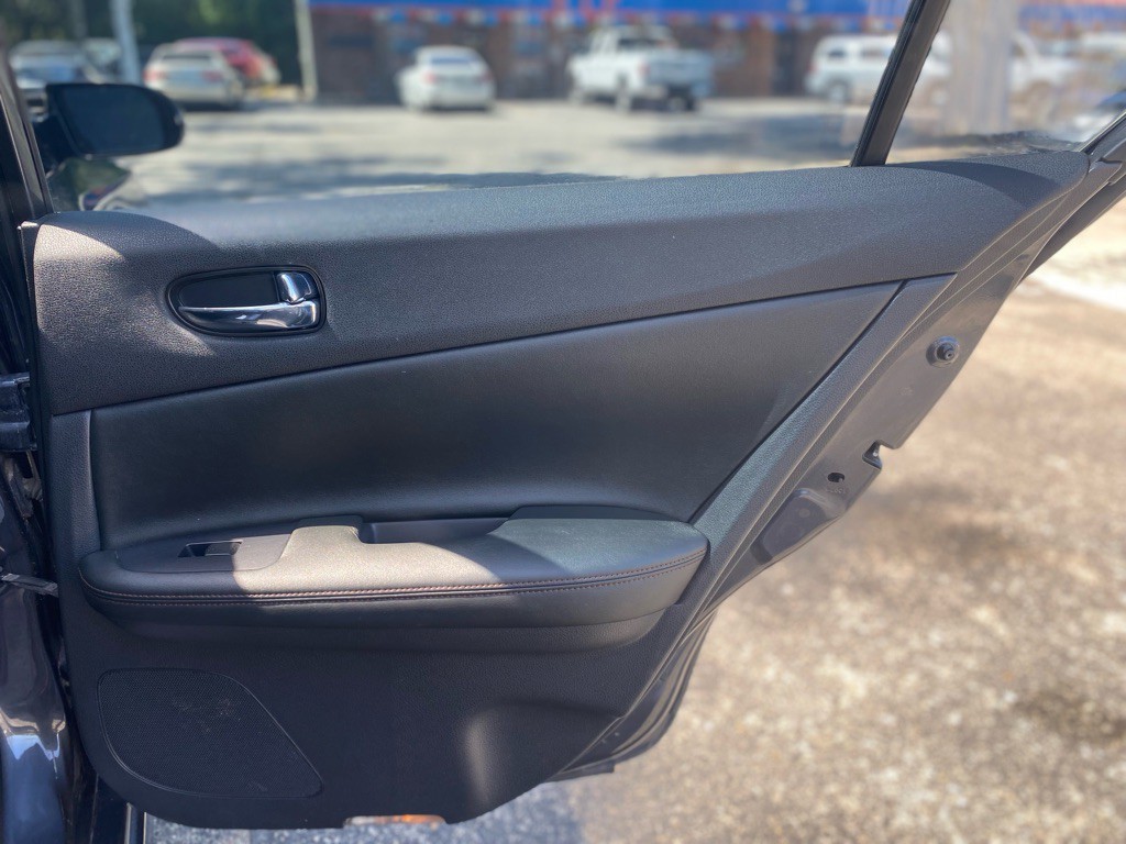 2010 Nissan Maxima Image 18