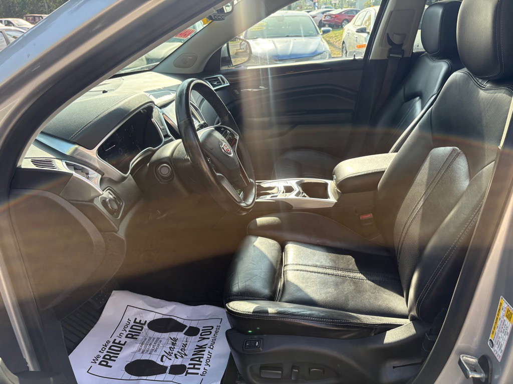 2015 Cadillac SRX Image 11