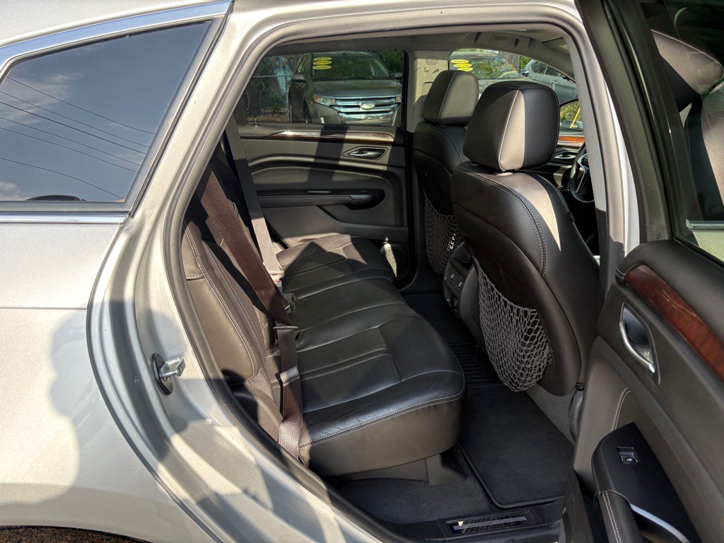 2015 Cadillac SRX Image 17