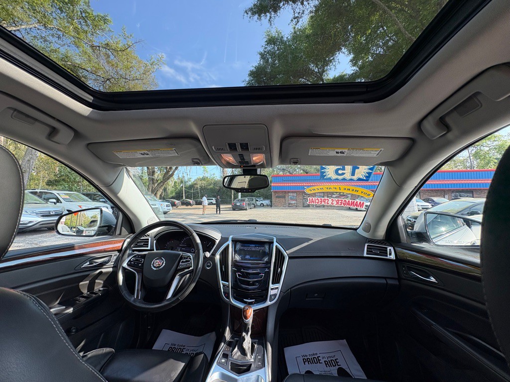 2015 Cadillac SRX Image 18