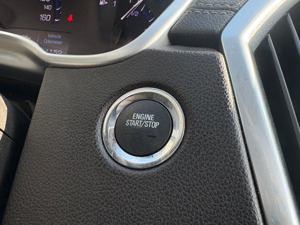 2015 Cadillac SRX Image 26