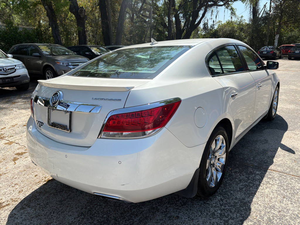 2013 Buick Lacrosse Image 5
