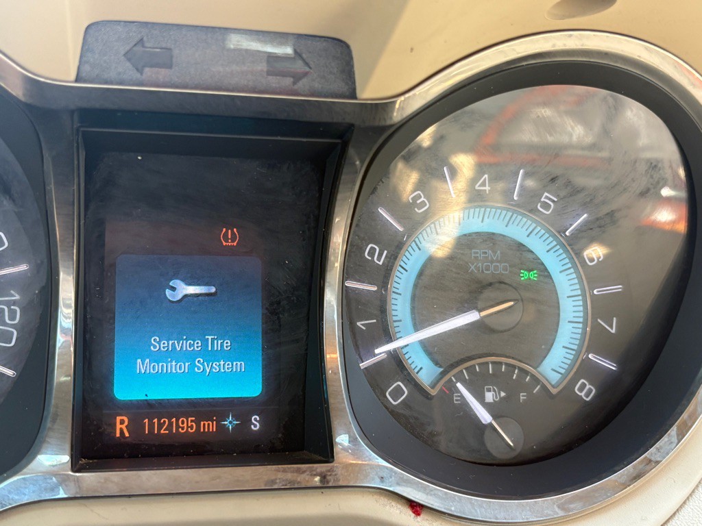 2013 Buick Lacrosse Image 28