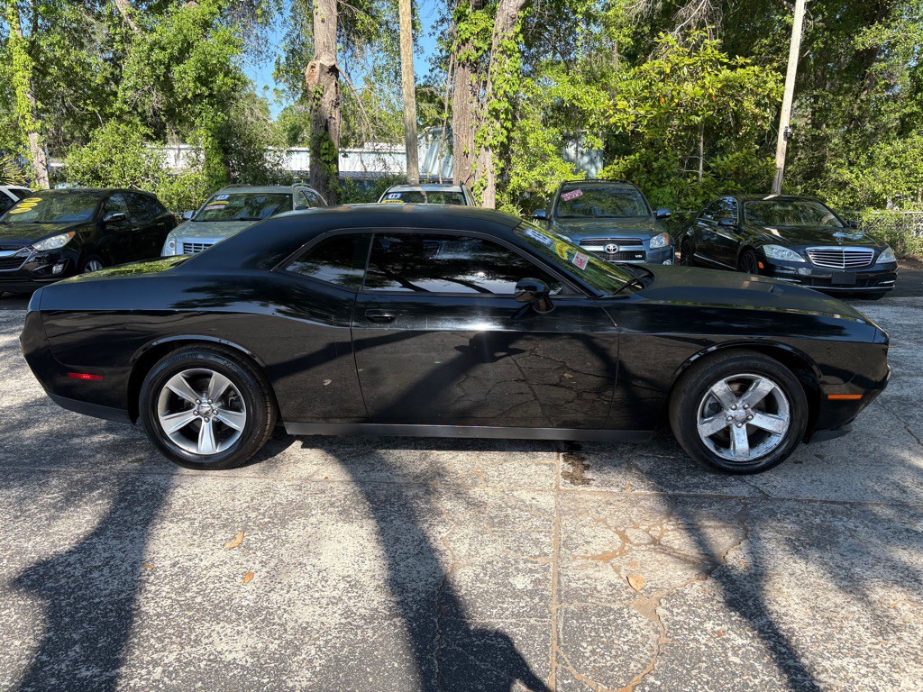 2015 Dodge Challenger Image 6