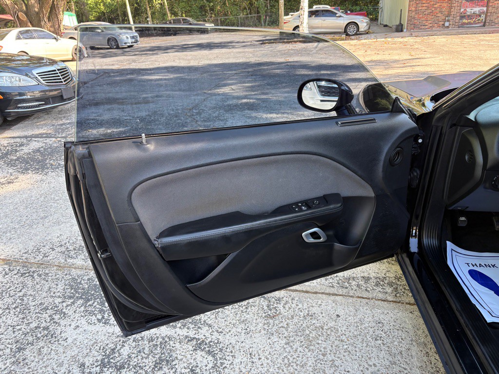 2015 Dodge Challenger Image 10