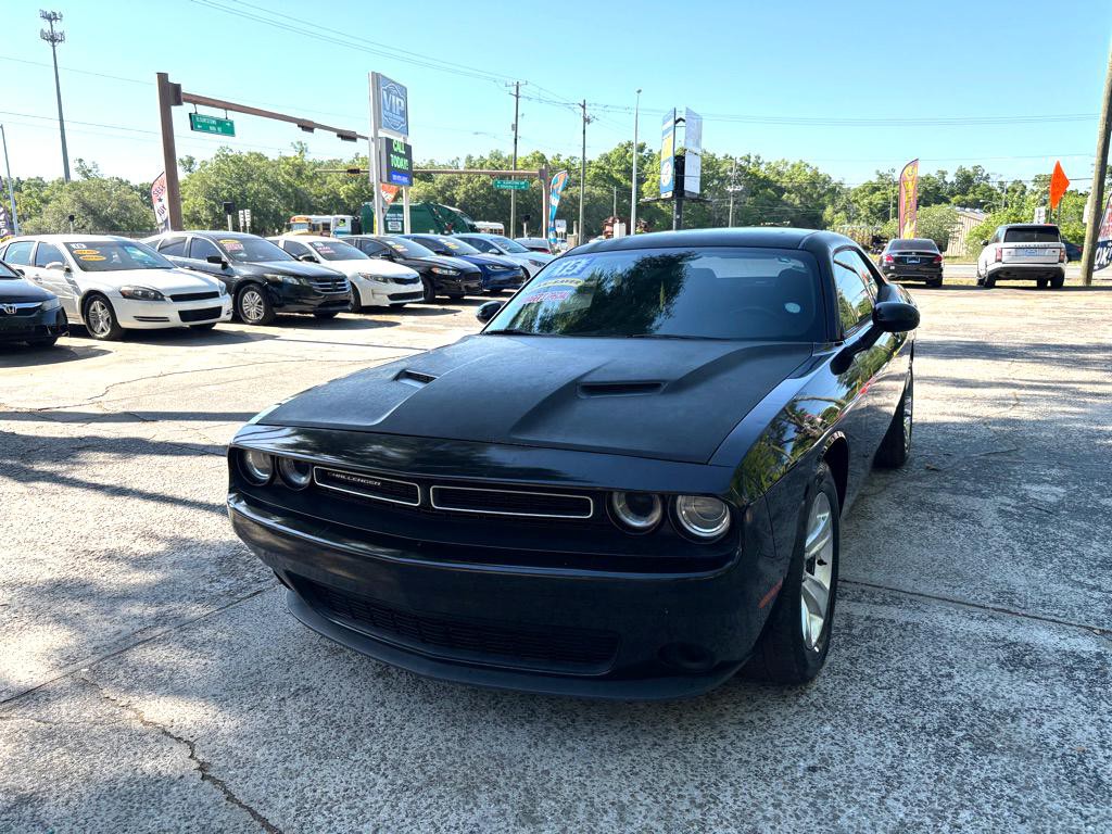 2015 Dodge Challenger Image 1