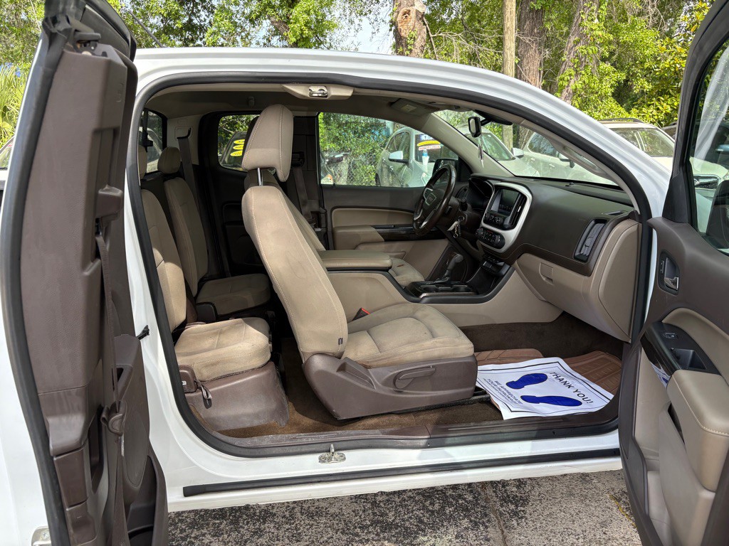 2016 GMC Canyon Image 17