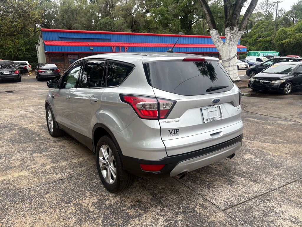 2017 Ford Escape Image 3