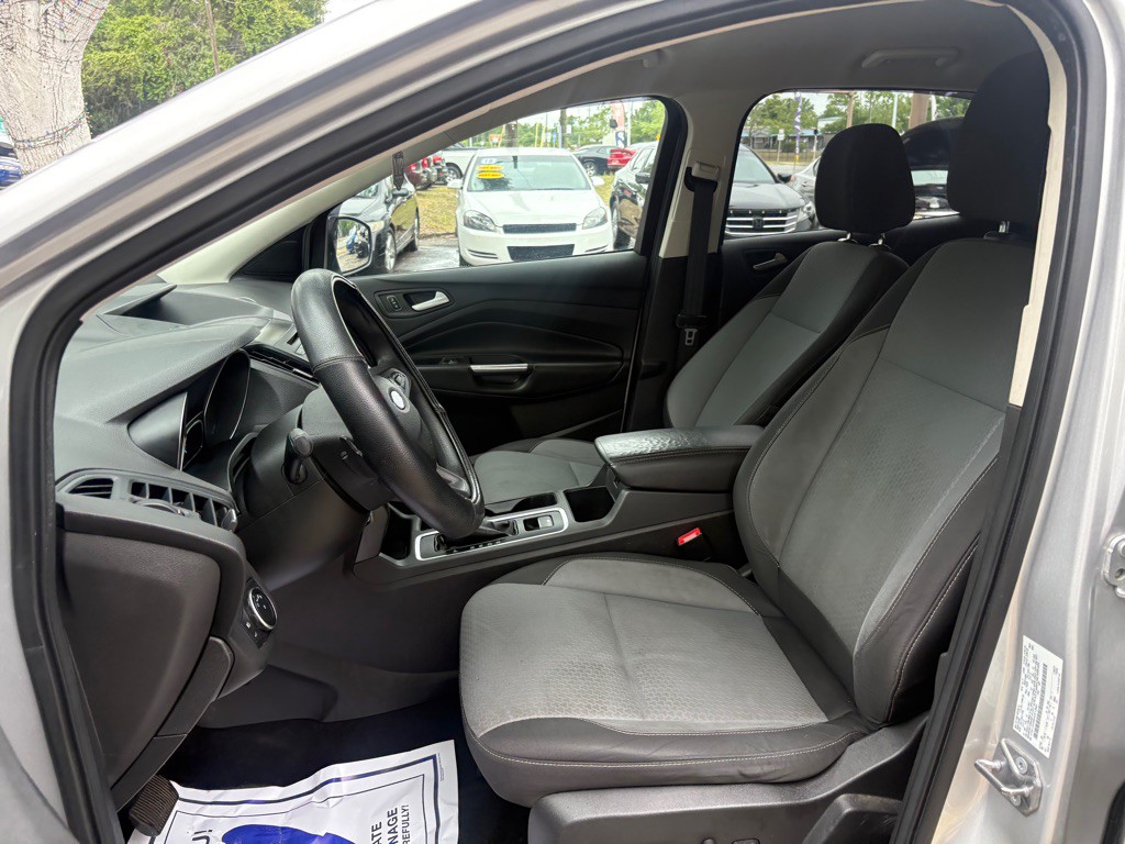 2017 Ford Escape Image 11