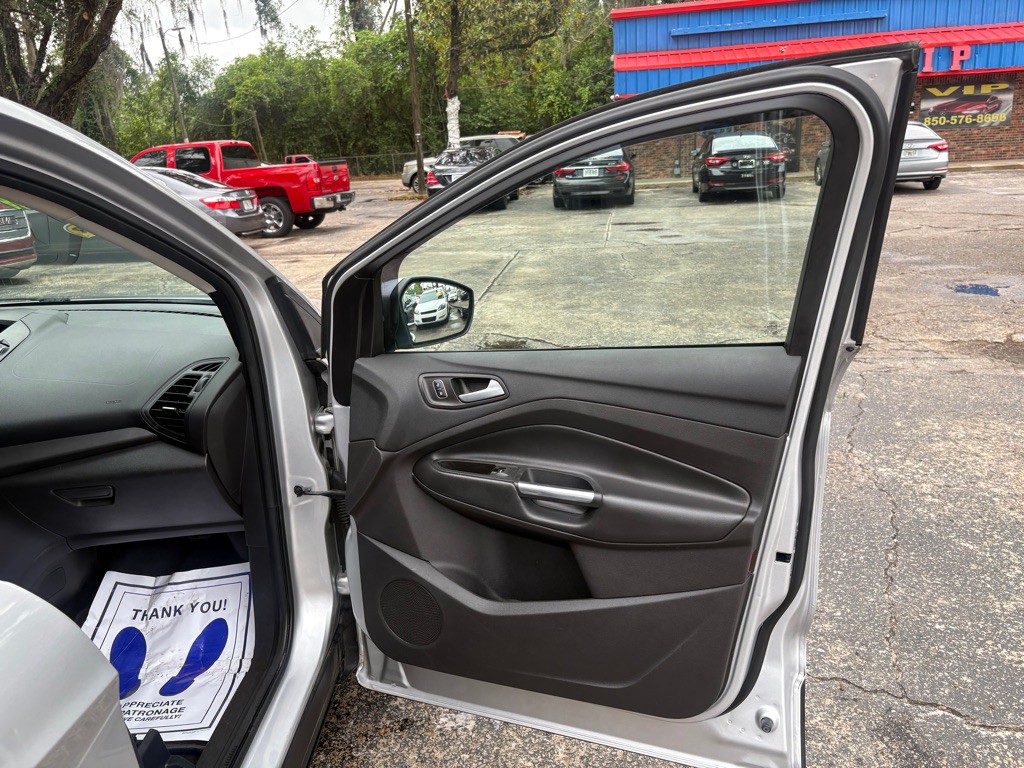 2017 Ford Escape Image 14