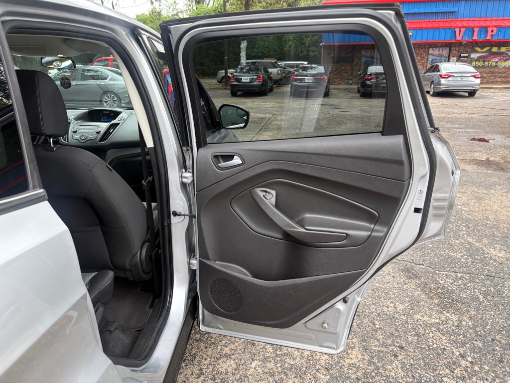 2017 Ford Escape Image 16