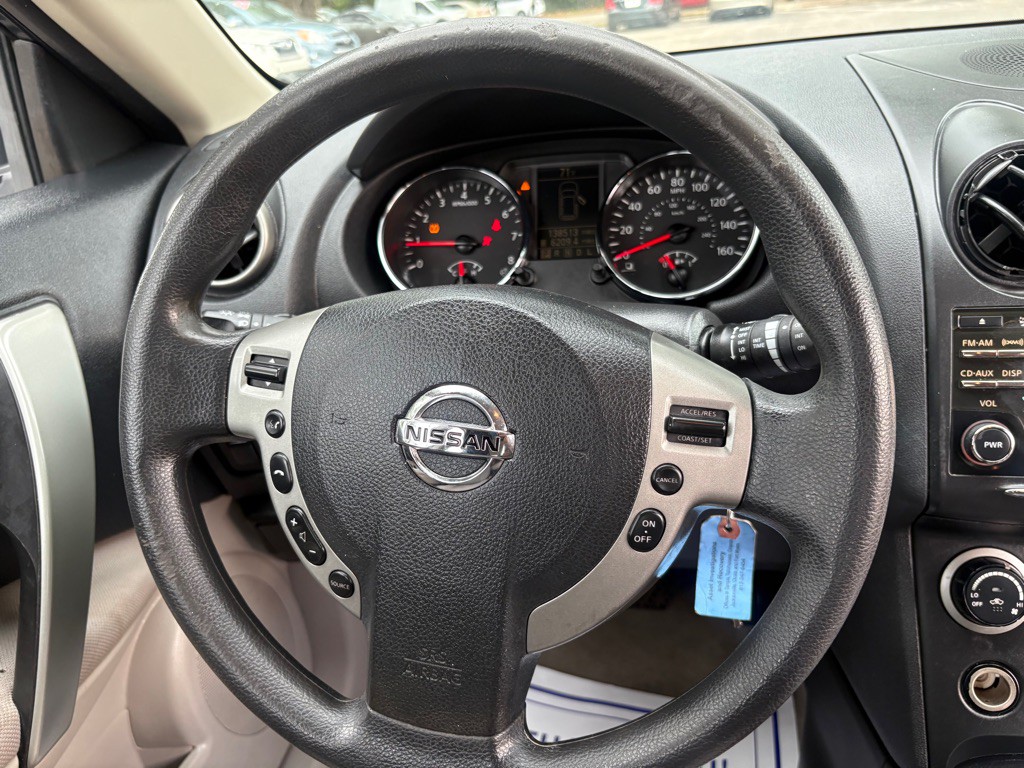 2015 Nissan Rogue Image 20