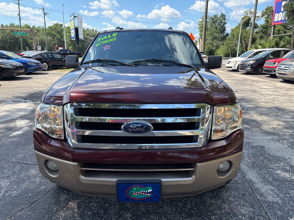 2011 Ford Expedition Image 8