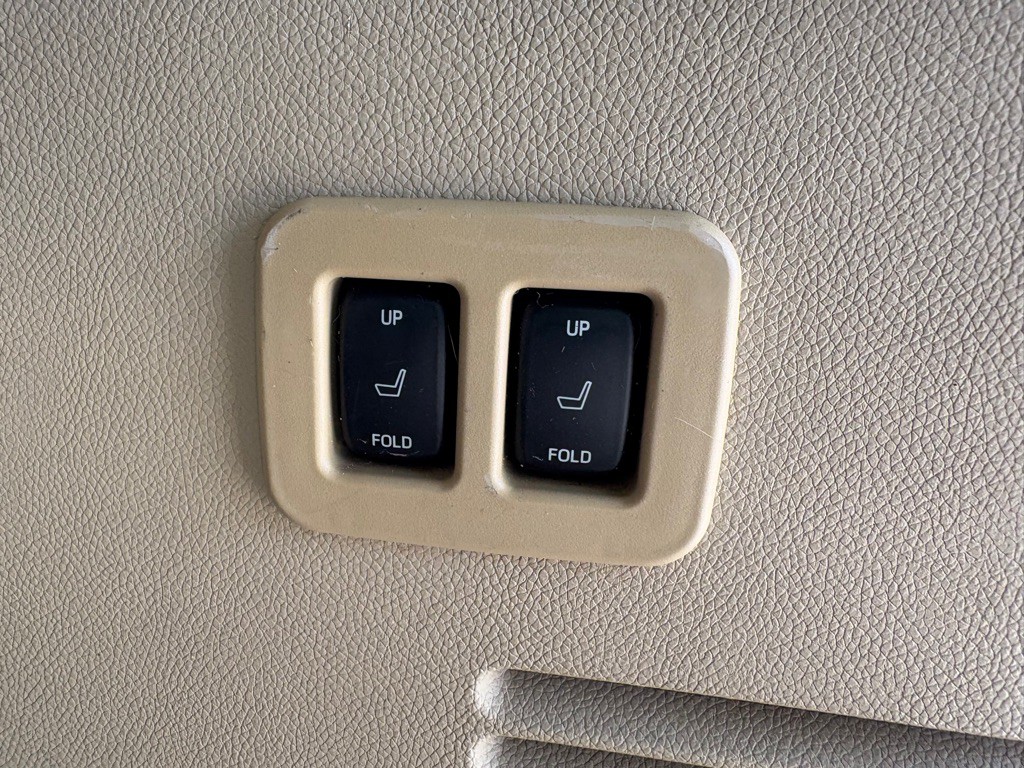 2011 Ford Expedition Image 23