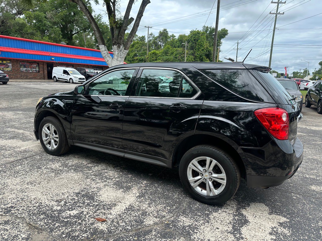 2015 Chevrolet Equinox Image 2