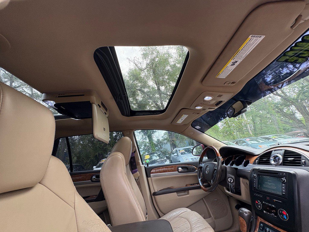 2012 Buick Enclave Image 24