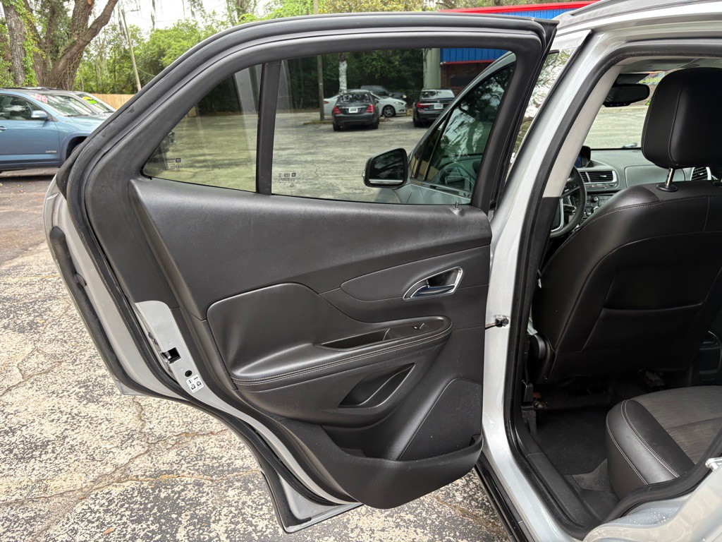 2015 Buick Enclave Image 11