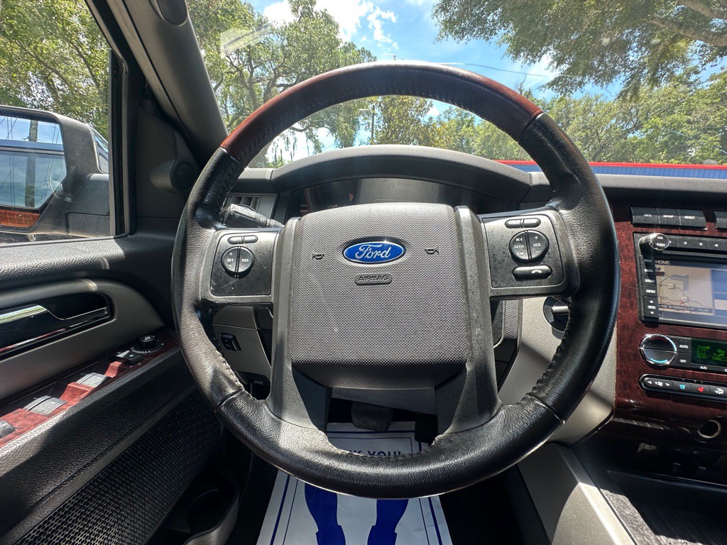 2014 Ford Expedition Image 24