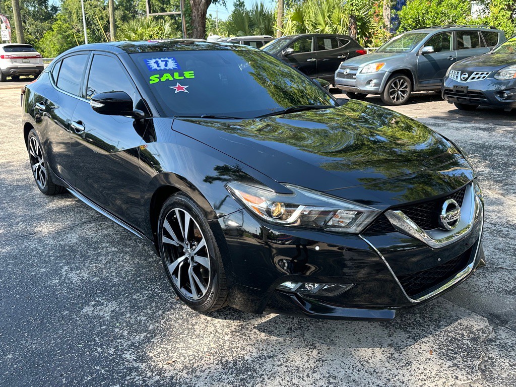 2017 Nissan Maxima Image 7
