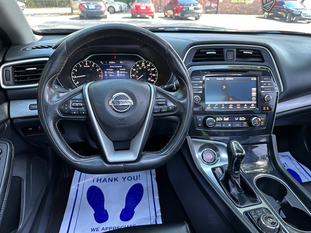 2017 Nissan Maxima Image 19