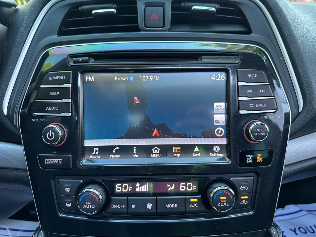 2017 Nissan Maxima Image 22