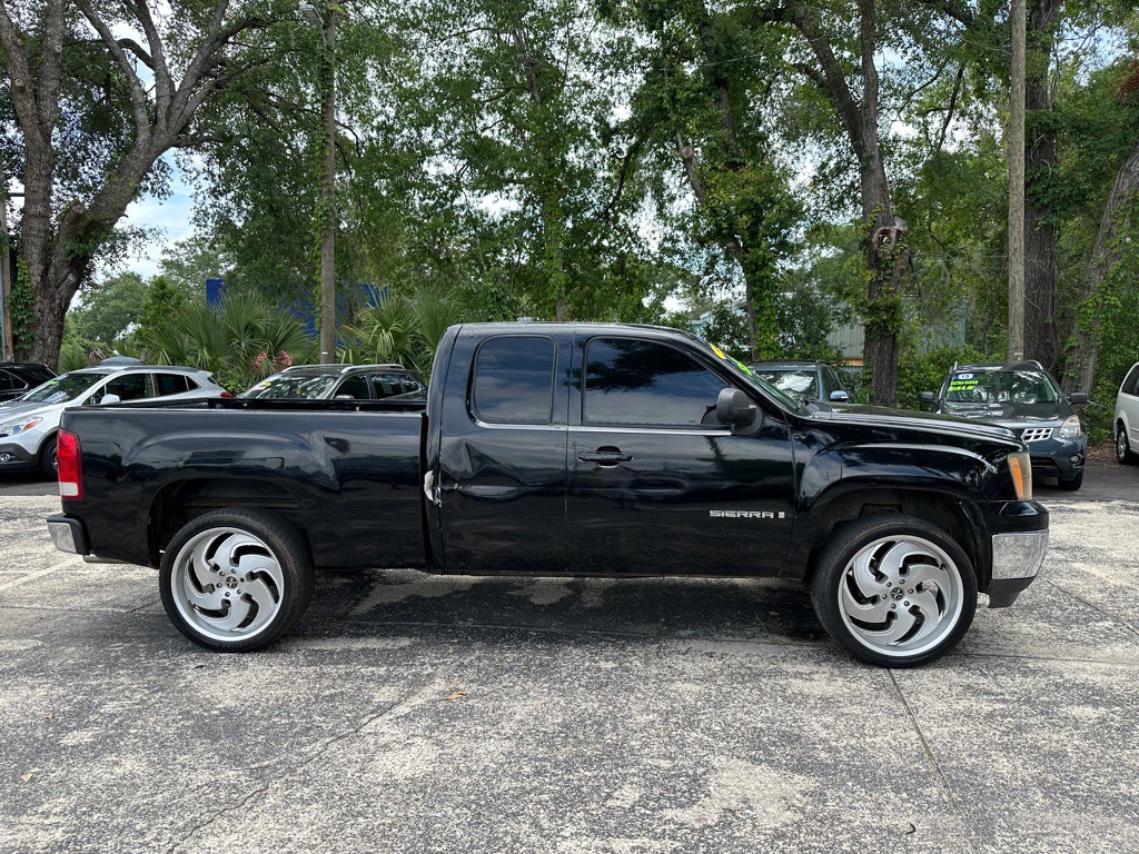 2008 GMC Sierra Image 6