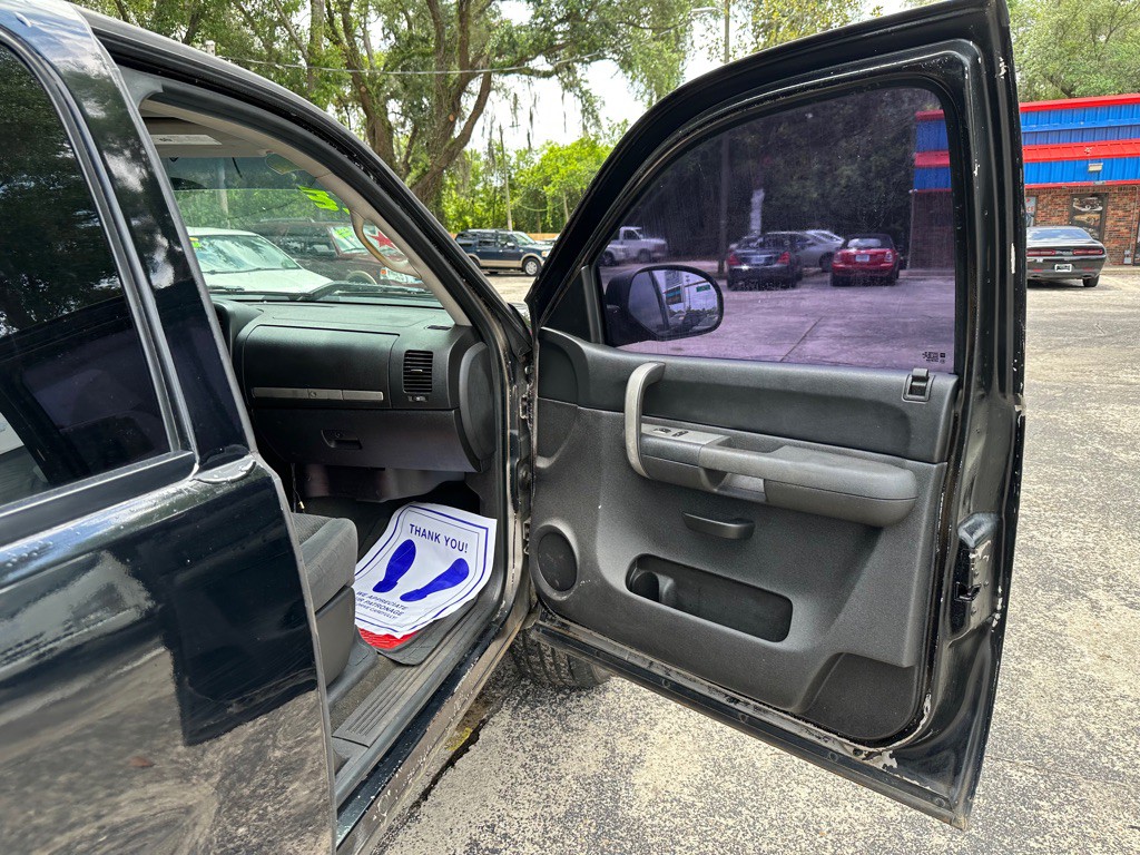 2008 GMC Sierra Image 18
