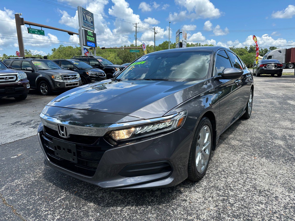 2018 Honda Accord Image 1