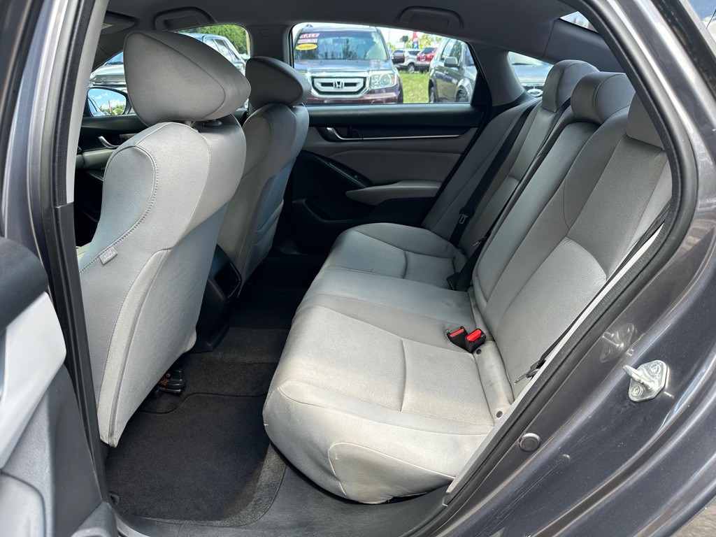 2018 Honda Accord Image 14