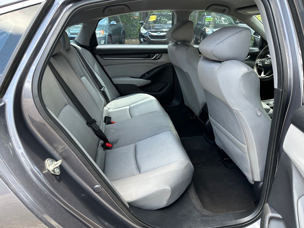 2018 Honda Accord Image 16