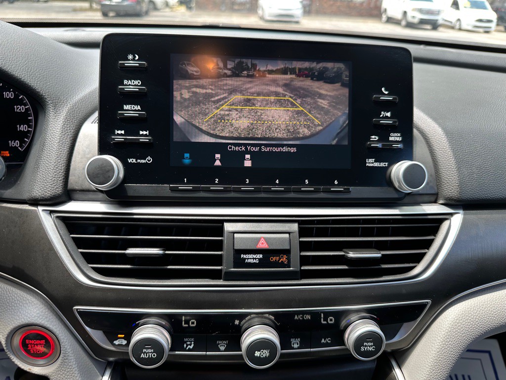 2018 Honda Accord Image 26