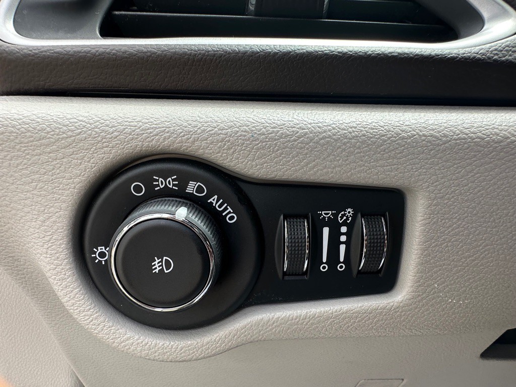 2019 Chrysler Pacifica Image 23