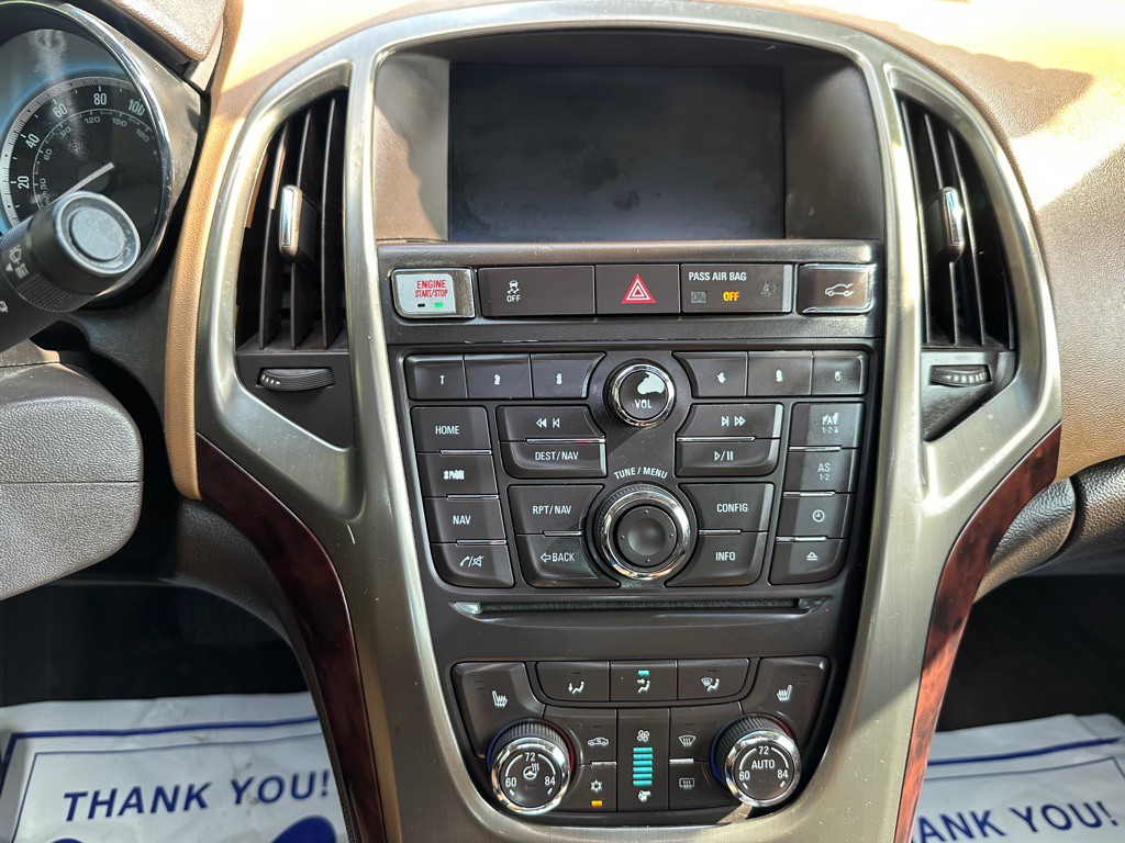 2013 Buick Verano Image 24