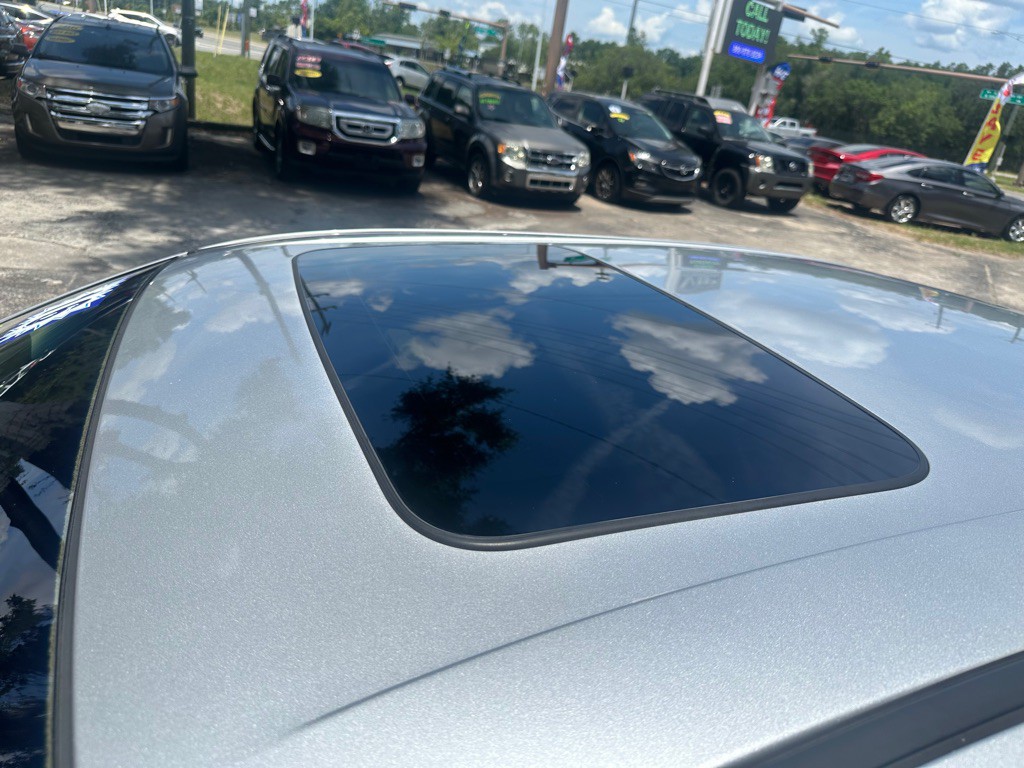 2016 Ford Taurus Image 18