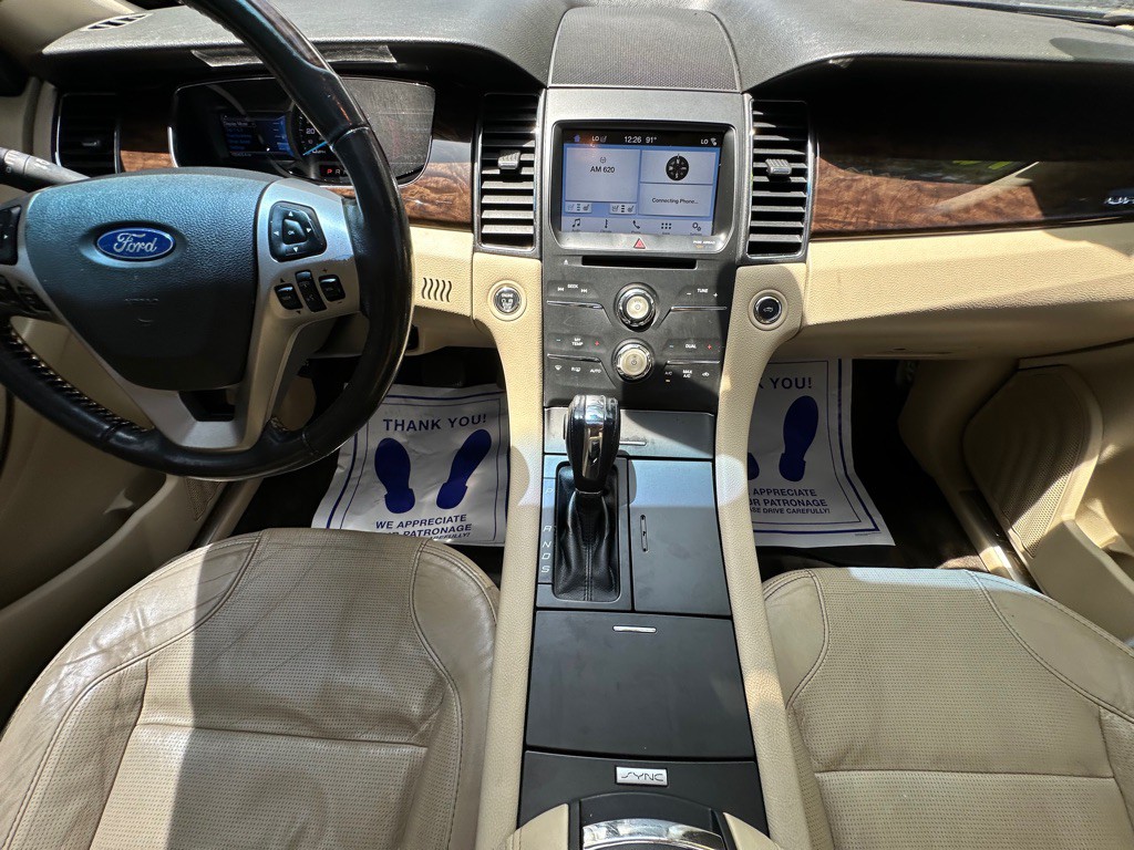 2016 Ford Taurus Image 20