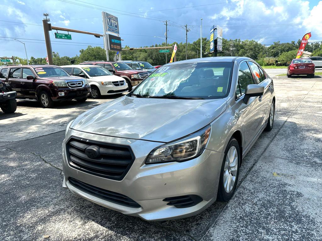 2015 Subaru Legacy Image 1