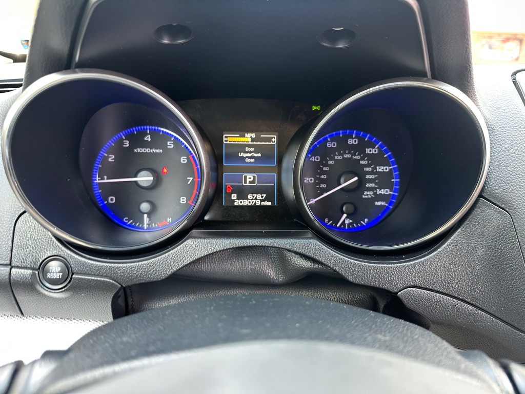 2015 Subaru Legacy Image 21