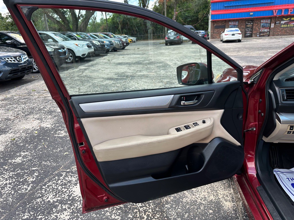 2017 Subaru Legacy Image 11