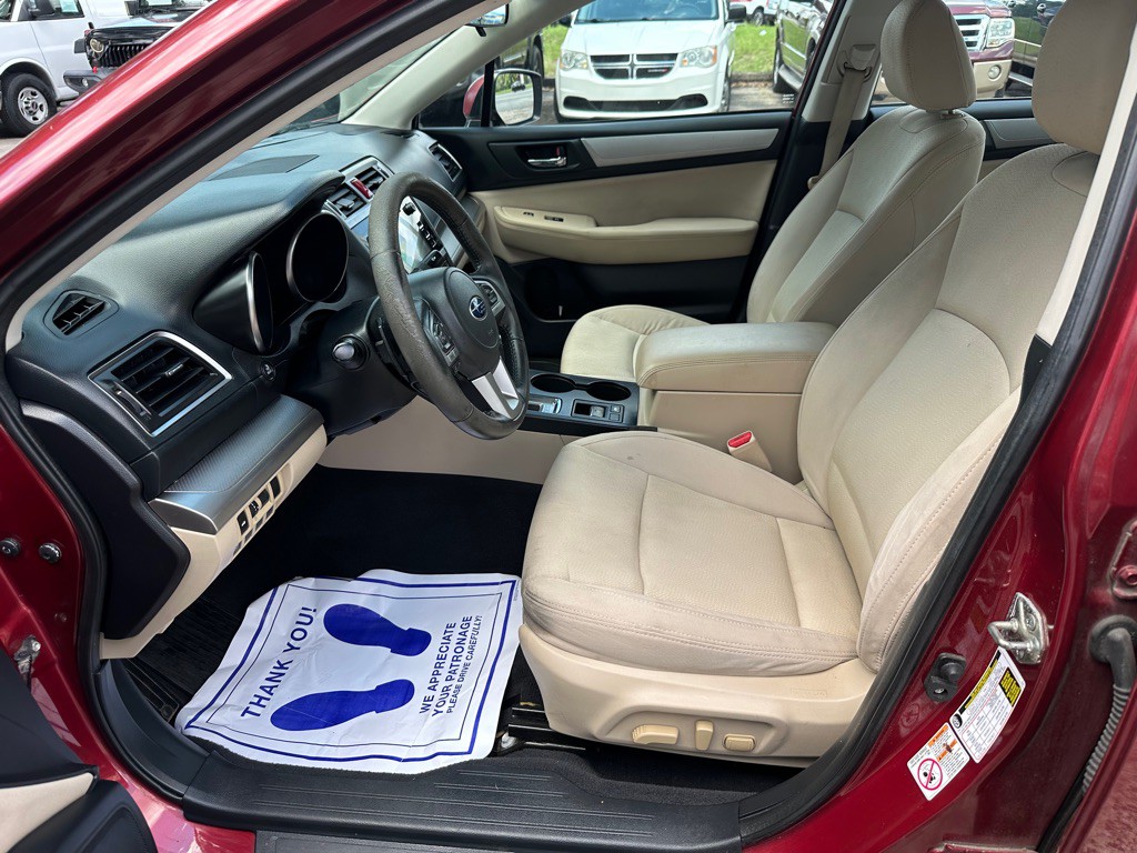 2017 Subaru Legacy Image 12