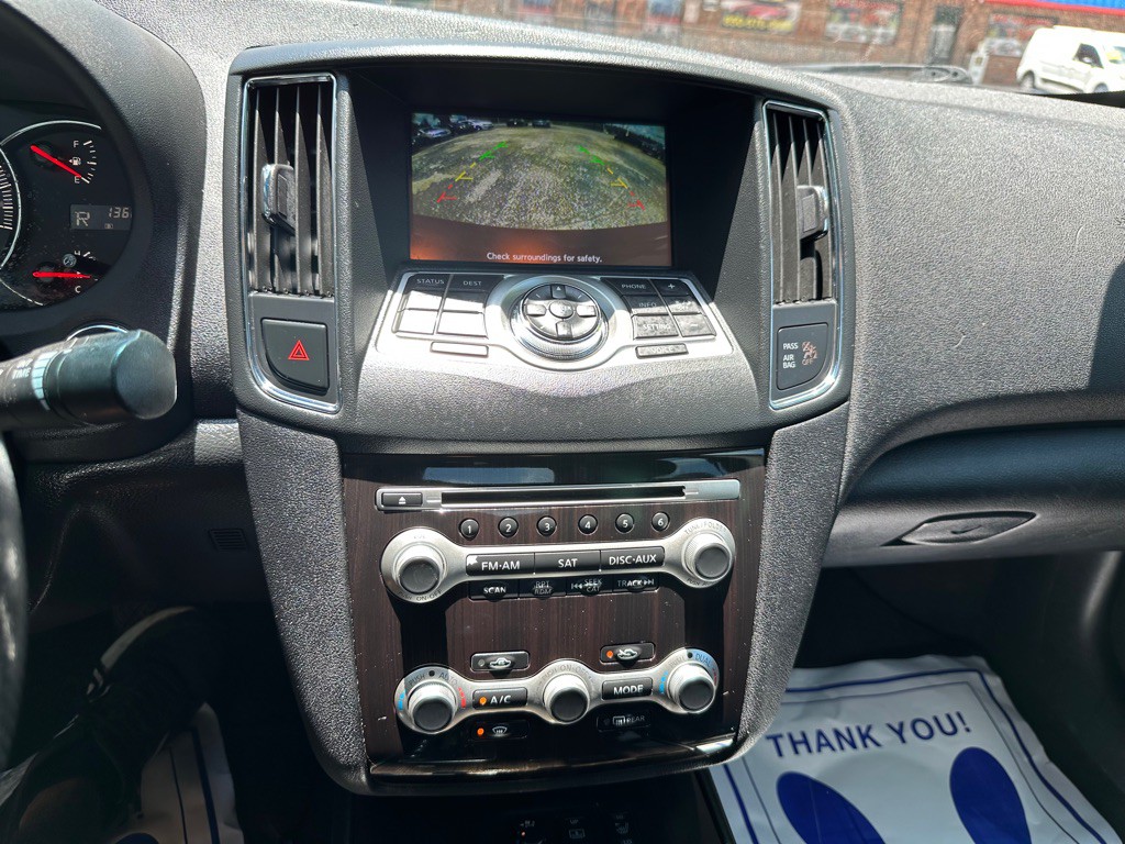 2014 Nissan Maxima Image 31