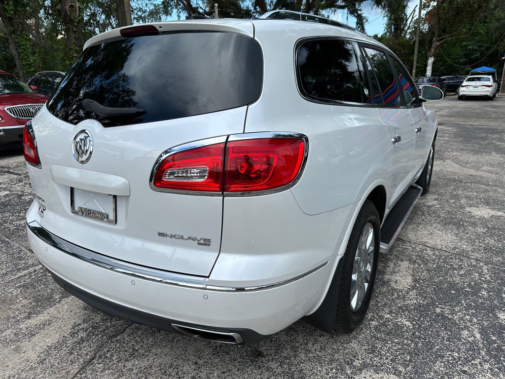 2017 Buick Enclave Image 5