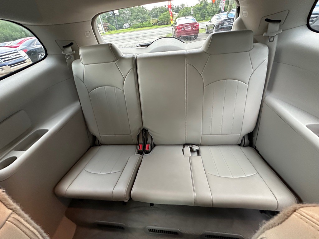 2017 Buick Enclave Image 20
