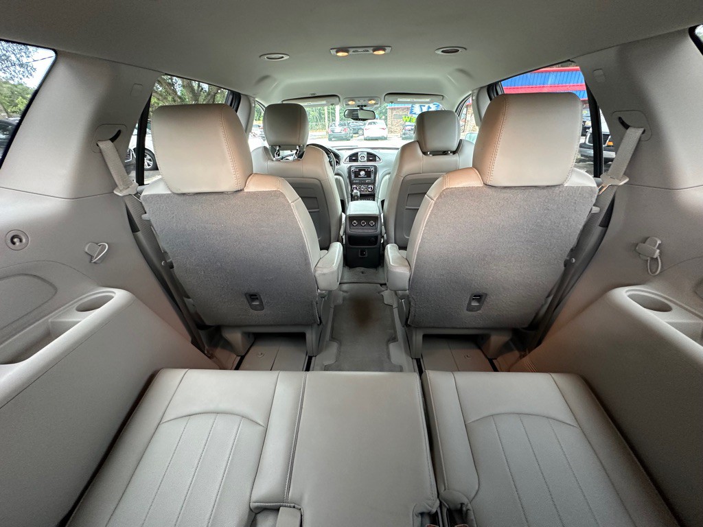 2017 Buick Enclave Image 23