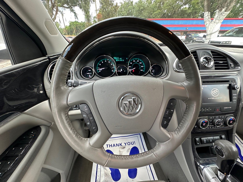 2017 Buick Enclave Image 28